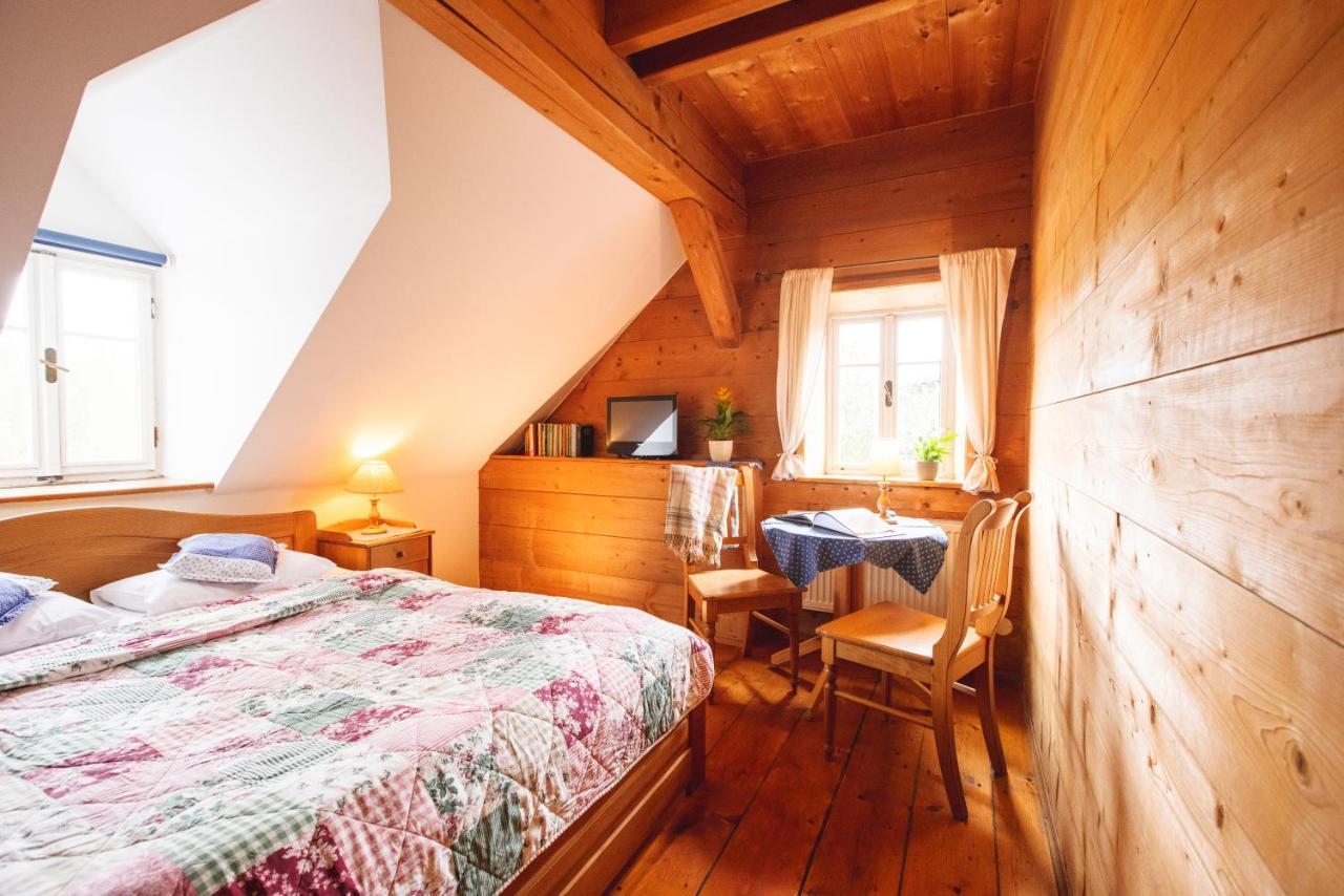 Penzion Na Stodolci Chřibská Buitenkant foto