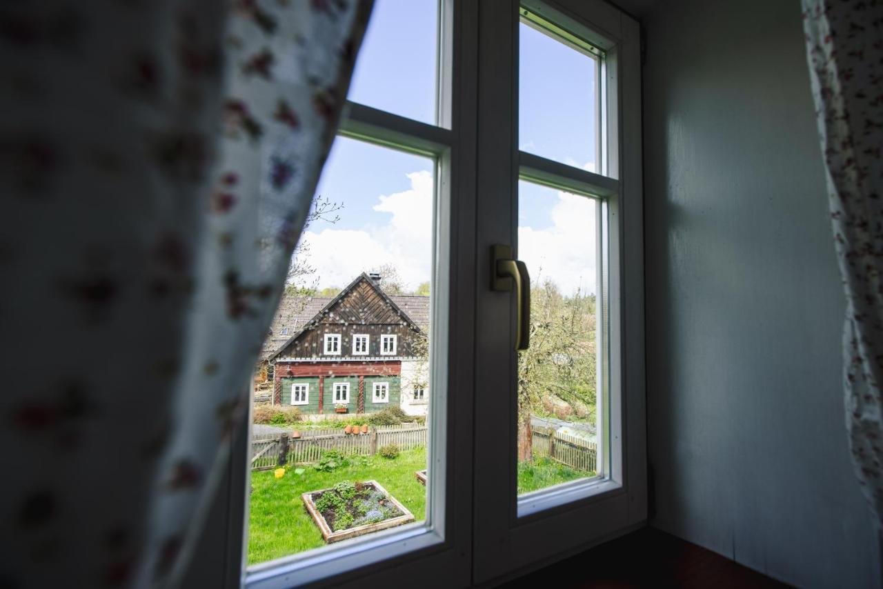 Penzion Na Stodolci Chřibská Buitenkant foto